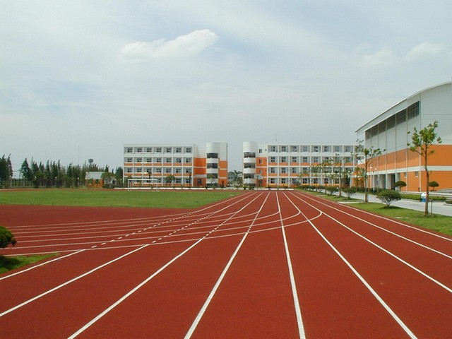 塑胶跑道建造